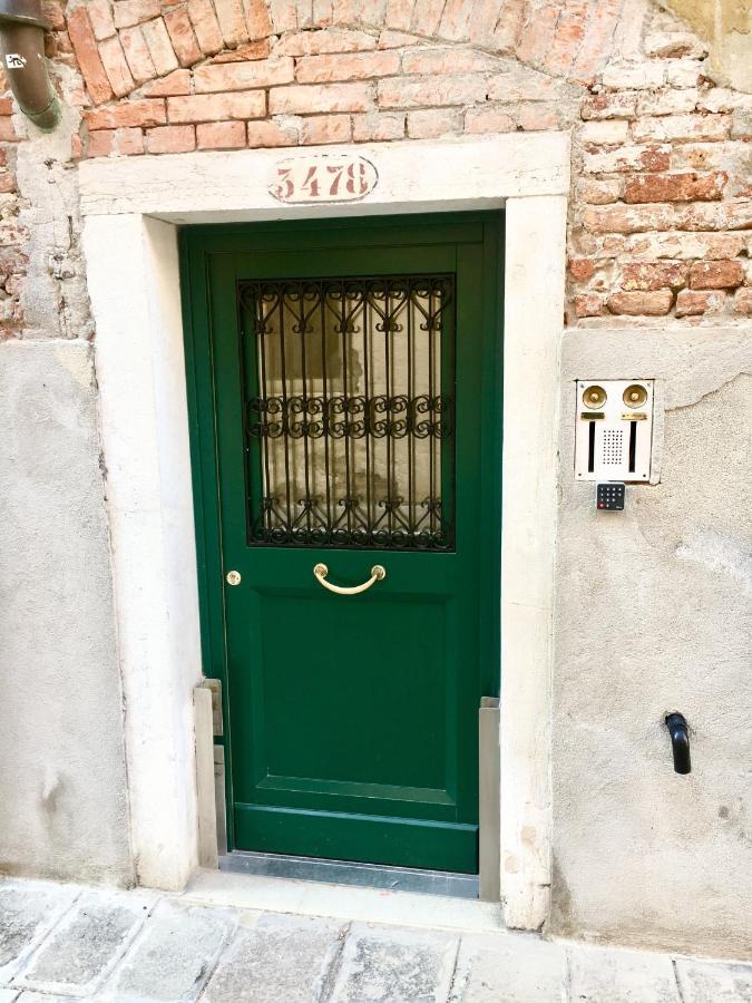 Venice Mirrors Exterior foto